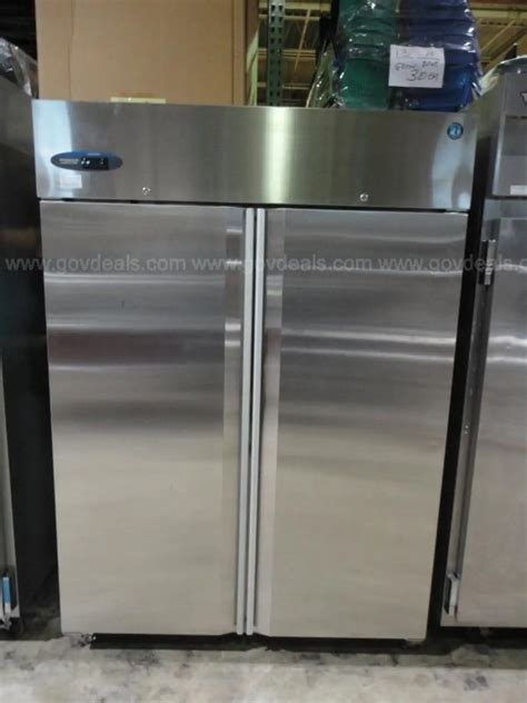 Hoshizaki Double Door Commercial Refrigerator | GovDeals