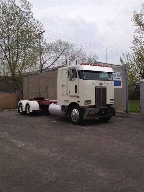 Pin By Mary Ellen Risser On Dave S Trucks Custom Big Rigs Big Trucks