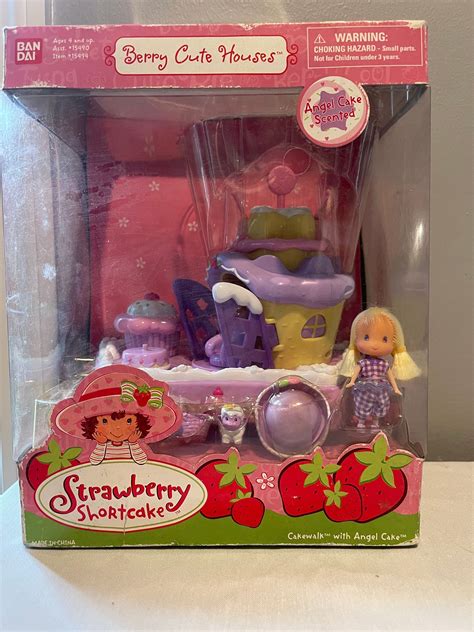 Strawberry Shortcake Strawberry House