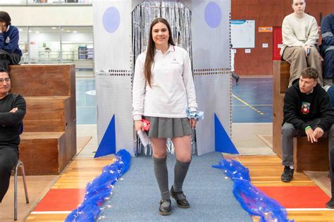 Última día cuartos medios Entrega de Medallitas Lycée Claude Gay OSORNO Colegio Francés