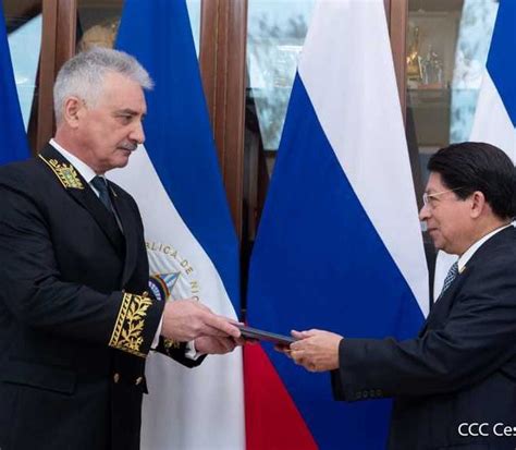 El Nuevo Embajador De Rusia Presenta Copias De Estilo Al Canciller De