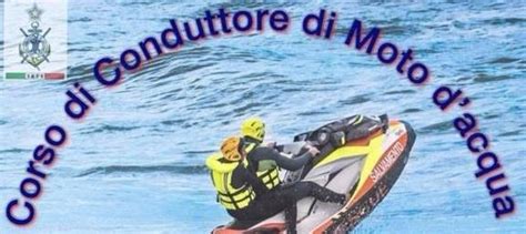 Corso Per Conduttore Di Moto Dacqua Per Il Salvataggio” A Marina Di