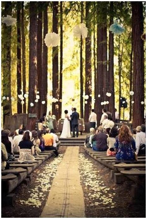 Hessian Wedding Ideas Aisle Runner Wedding Wedding In The Woods