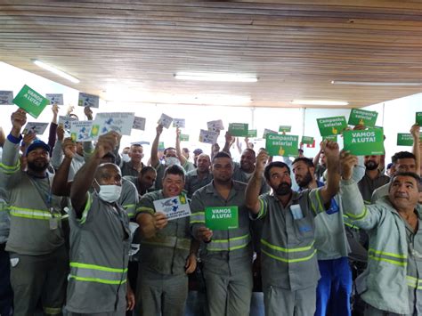 BRK Ambiental de Mauá Trabalhadores as aprovam pauta de