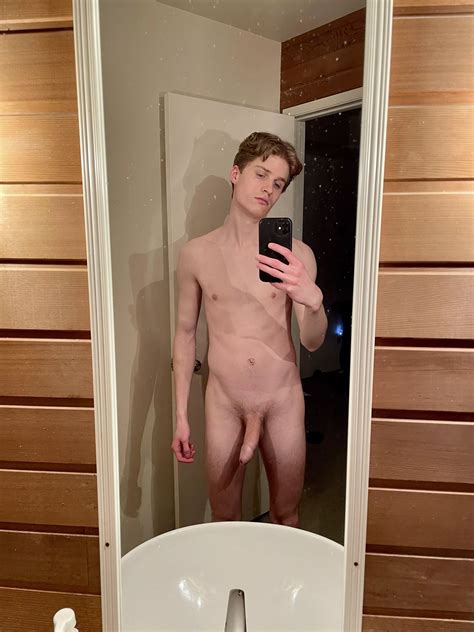 Good Morning Everyone Nudes Twinks NUDE PICS ORG