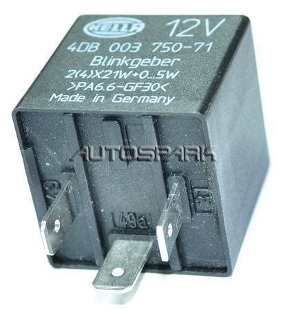 4DB003750 711 HELLA Relè Intermittenza Frecce 12V 3 spinotti Tipo