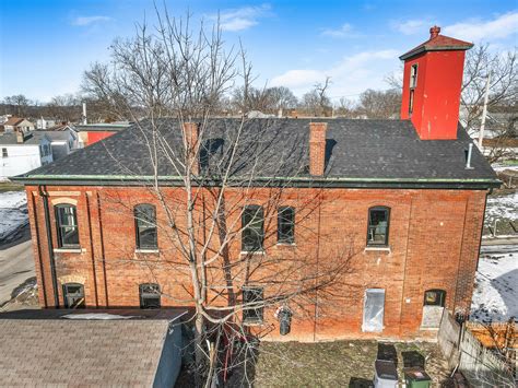 Former Ohio Firehouse For Only $100,000 - Zillow Gone Wild