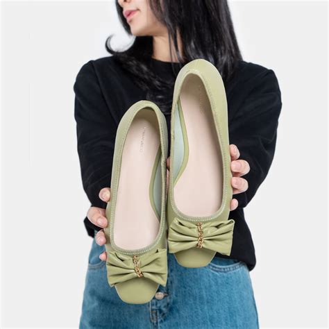 Jual Urban Co Woman Flat Shoes Sepatu Wanita Slip On Flatshoes