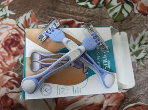 Gillette Venus Bikini Sensitive Hair Removal Women Razors Intimate Care Derm Tested No