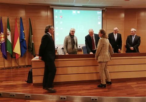 La Profesora María Clara De Lacy De La Uja Se Convierte En La Primera Catedrática De Ingeniería