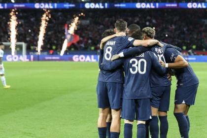 Presnel Kimpembe Es Baja En Psg Y Se Pierde La Temporada Tras Lesi N De