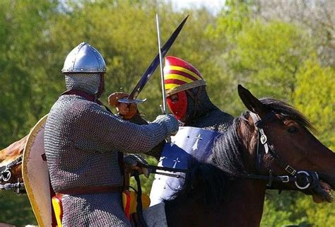 Fief Et Chevalerie Le tournoi à la fin du XIIe siècle High Middle