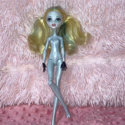 Monster High First Wave Lagoona Blue Doll Jointed Body Missing Leg