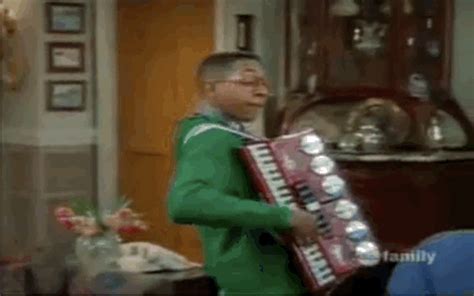 19 Ways Steve Urkel Inspired You As A Kid