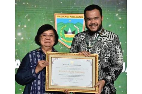 Wako Fadly Amran Kembali Terima Penghargaan Nirwasita Tantra Dari