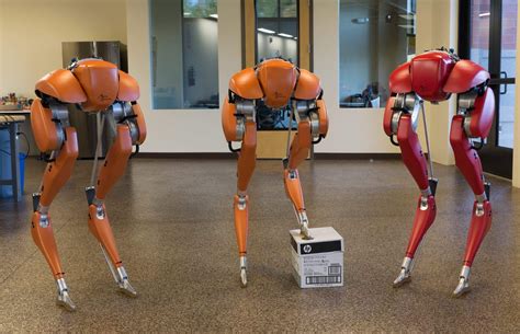 Watch Cassie The Bipedal Robot Run A 5k Engadget