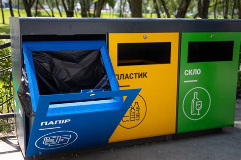 Станет чище: в парках Киева устанавливают баки для сортировки мусора ...