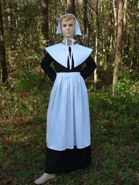 H009 Classic Black & White Puritan Pilgrim Costume | Etsy