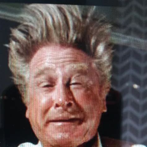 Schlanke Milf Pisst In Seinen Mund Xhamster