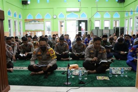 Polres Beltim Peringati 1 Muharram 1444 H Dengan Tausiyah Agama