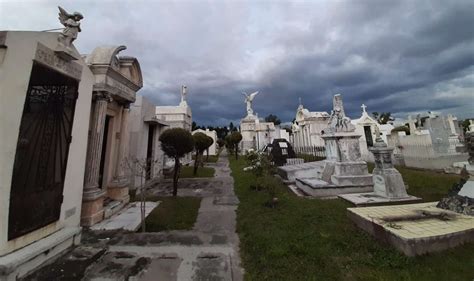 Cementerio Los Ilustres San Salvador El Salvador Turismo En El