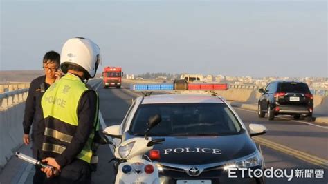 澎湖跨海大橋驚傳婦人落海！民眾目擊報案 警消出動陸海空搜救中 Ettoday社會新聞 Ettoday新聞雲