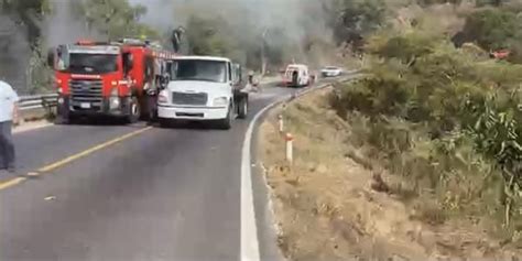 Vuelca Trailer En La Carretera Libre Tepic Mazatl N El Sol De Nayarit