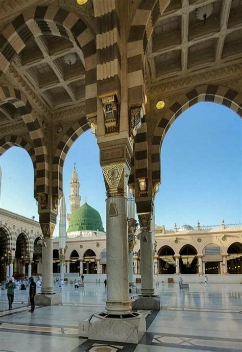 Pin By Naila Officially On Mecca Madina Medina Mosque Beautiful