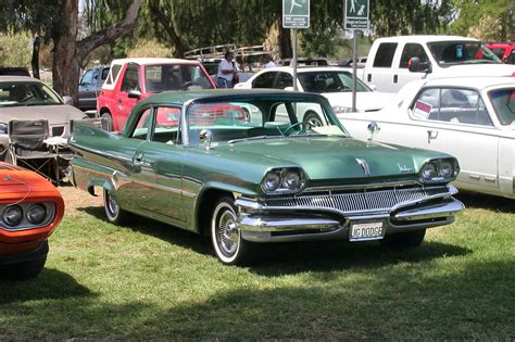 1960 Dodge Dart - Information and photos - MOMENTcar