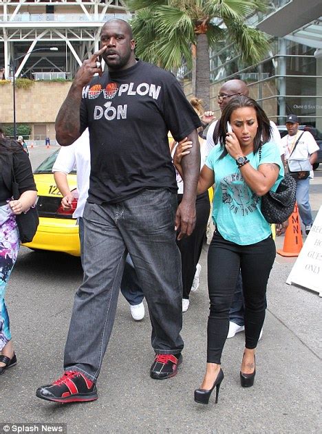 Shaquille Oneal And Fiancée Nicole Hoopz Alexander Call It Quits