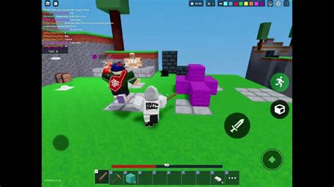 How To Combo Roblox Bedwars Mobile Youtube