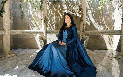 Pin von Sultana Kosem auf Sultana Turhan