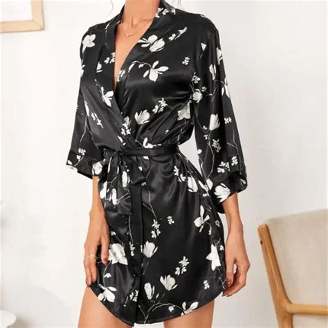 Women Lingerie Sexy Underwear Comfortable Ice Silk Simulation Nightgown Hot Bathrobe Pajamas Not