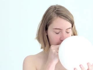 Looner Babe Blowing And Popping Her First Balloon Pornhub