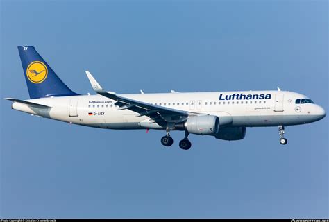 D AIZY Lufthansa Airbus A320 214 WL Photo By Kris Van Craenenbroeck