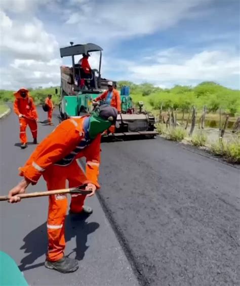 Concluída segunda camada asfáltica na cidade Baixa Grande e agora em