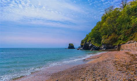 Charlestown Beach | HDR creme