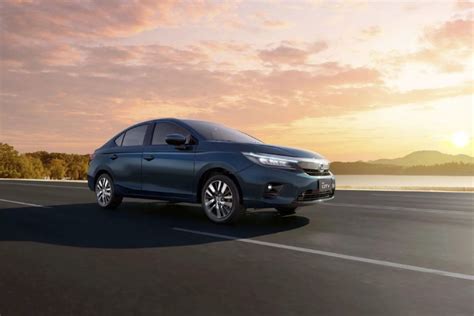 Novo visual do Honda City VAZOU e revelou estas mudanças veja