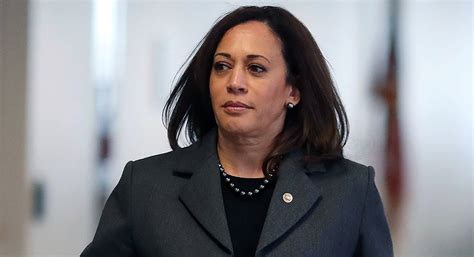 Meet Kamala Harris The First Indian Origin Us Senator Who Is Now