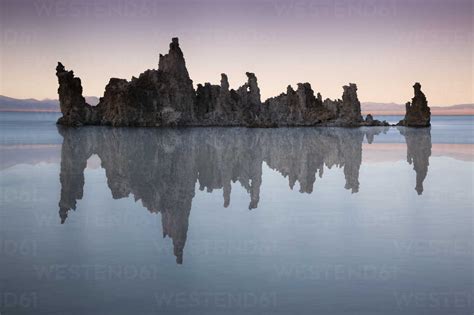 USA California Lee Vining South Tufa Area Mono Lake Rock