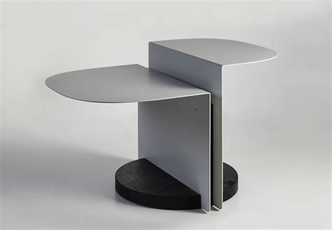 PODIUM table on Behance