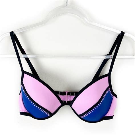 Victoria S Secret Swim Victorias Secret The Fabulous Surf Crochet Swim Bikini Top Size D