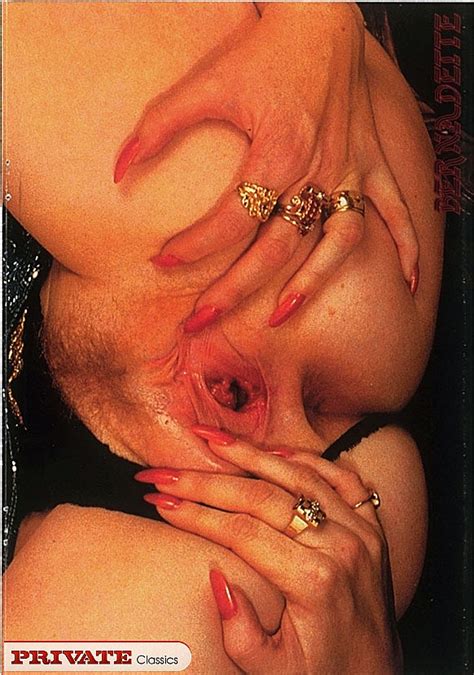 Sweet Babe With Indulging Boobs And Stimula XXX Dessert Picture 3