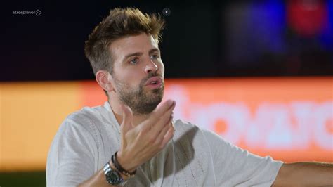 Desvelan con quién y dónde estaba Gerard Piqué mientras Shakira