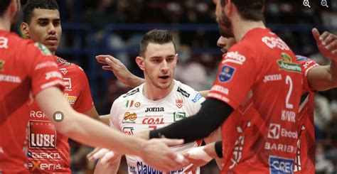 Volley Superlega La Cucine Lube Civitanova Espugna Milano Notizie