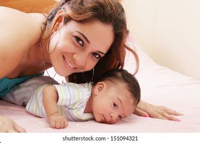3 752 Latina Mother Images Stock Photos Vectors Shutterstock