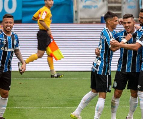 Notícias Grêmio goleia na Arena entra no G 4 e aumenta crise do