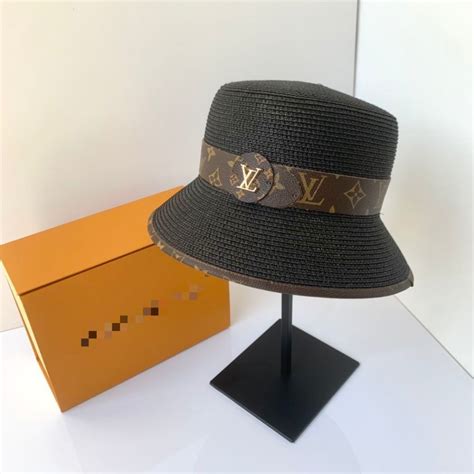 Louis Vuitton | Bucket hat