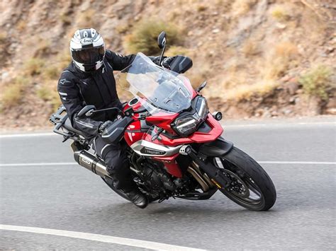 Triumph Tiger 1200 Xr 2018 On Review Specs And Prices