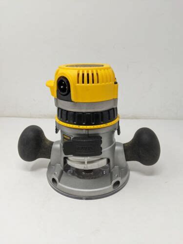 DEWALT Router Fixed Base 12 24 000 RPM Variable Speed Trigger